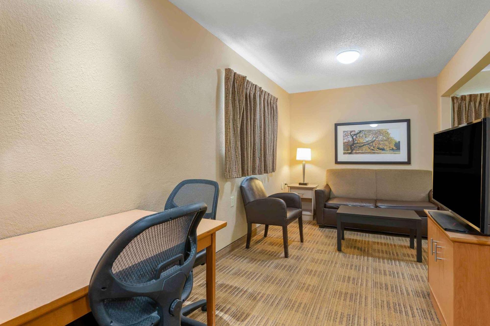 Extended Stay America Select Suites - Greenville - Haywood Mall Extérieur photo